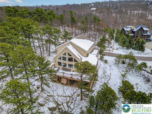 $599,900 | 532 Buck Mountain Boulevard, Hazleton, PA 18202