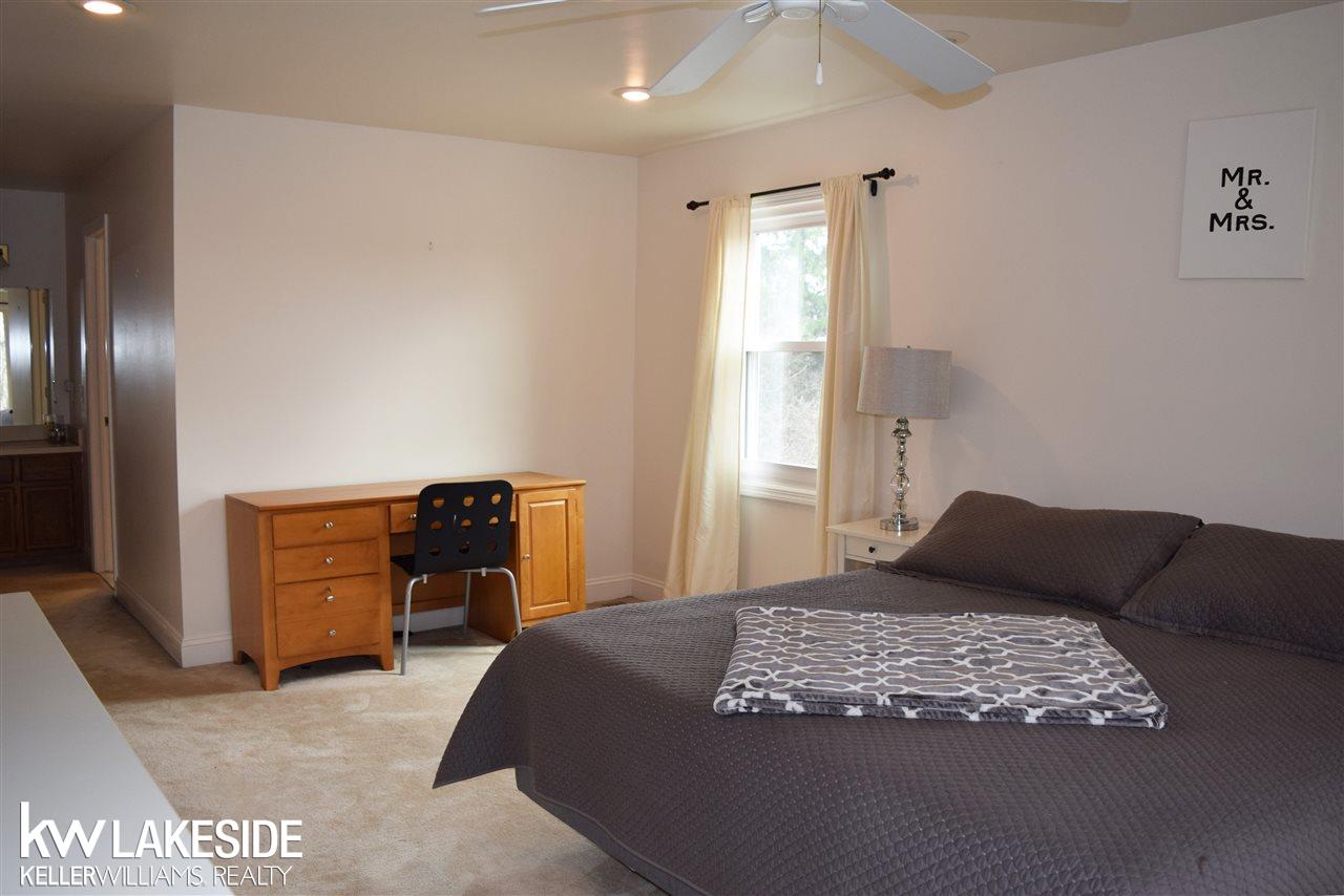 3199 Salem Drive Rochester, MI 48306 - Photo 35 of 64 31315844-34.JPG