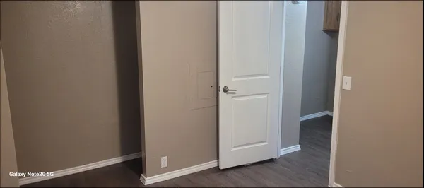 $1,500 | 349 State Highway 95, Elgin, TX 78621