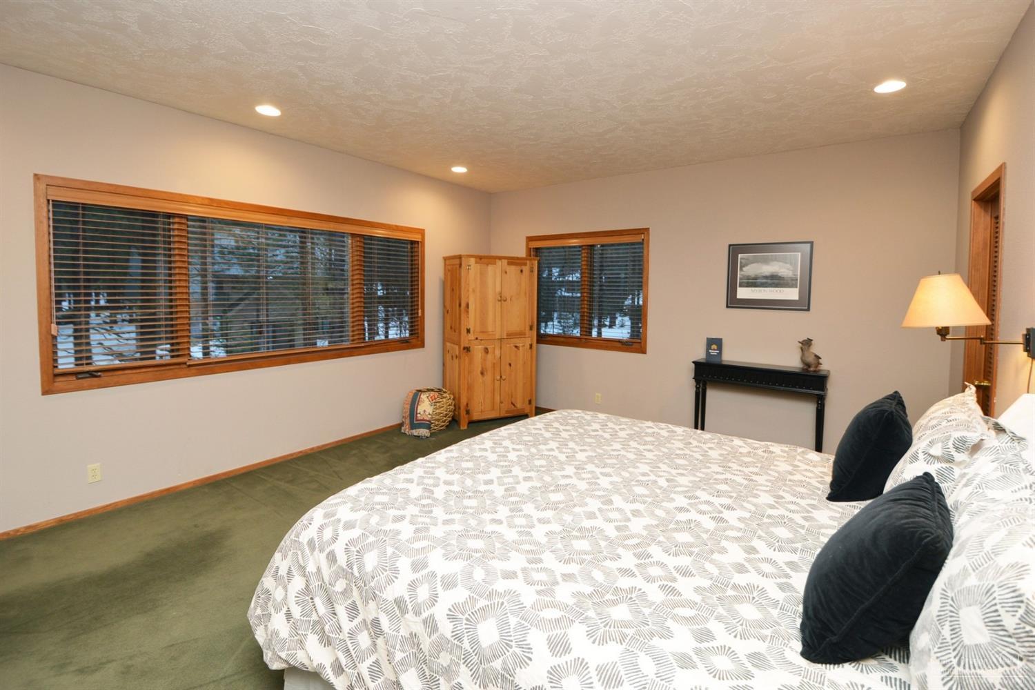 13627 Shad Bush, Unit RR39 Black Butte Ranch, OR 97759 - Photo 19 of 25 Additional Photo