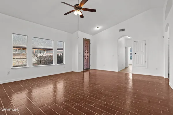 $234,990 | 7101 North Skies, El Paso, TX 79934