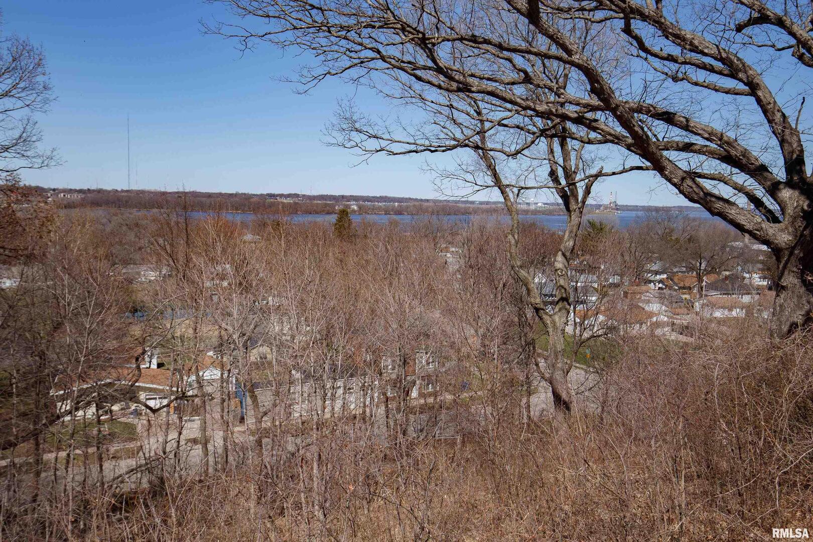 4640 5th Avenue Moline, IL 61265 - Photo 7 of 44