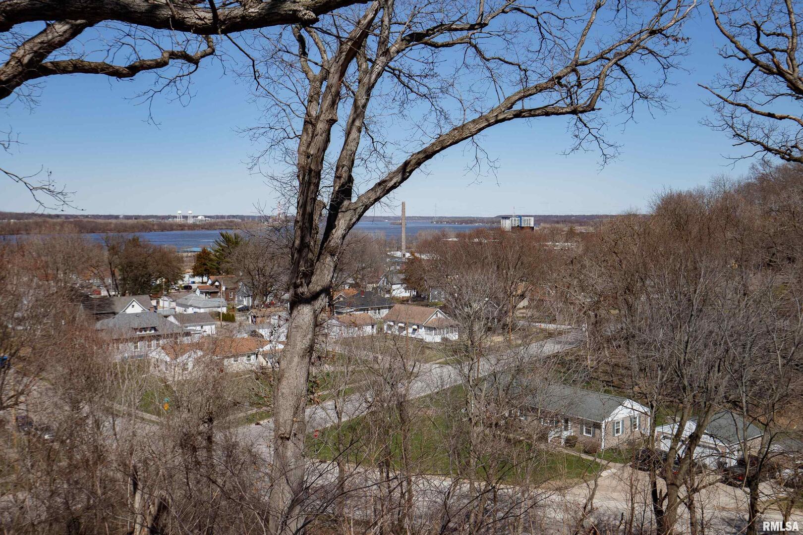 4640 5th Avenue Moline, IL 61265 - Photo 8 of 44