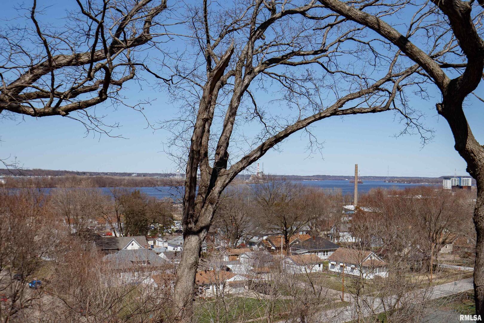 4640 5th Avenue Moline, IL 61265 - Photo 9 of 44