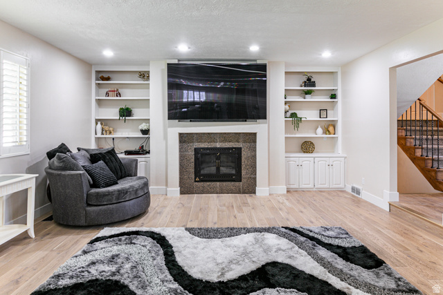 2148 Pinecrest Lane Sandy, UT 84092 - Photo 8 of 45