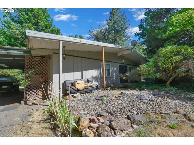 $750,000 | 93099 Marcola Road, Marcola, OR 97454