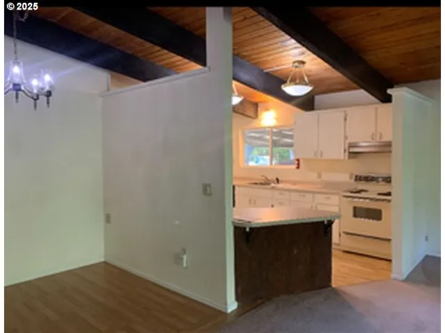 $750,000 | 93099 Marcola Road, Marcola, OR 97454