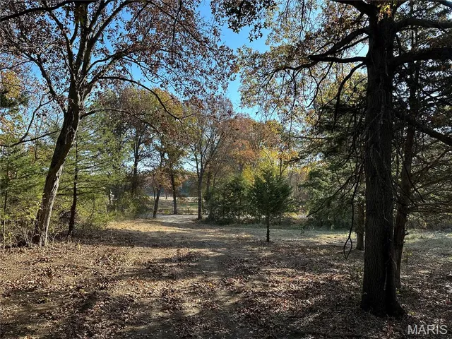 $228,000 | 5 Hwy Ff, Eldon, MO 65026