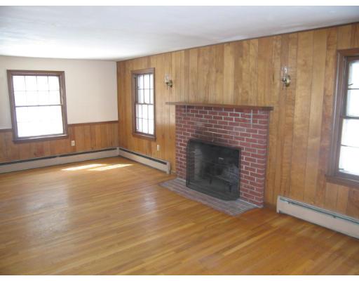 68 Hudson Road Sudbury, MA 01776 - Photo 3 of 12 Gallery Image 3
