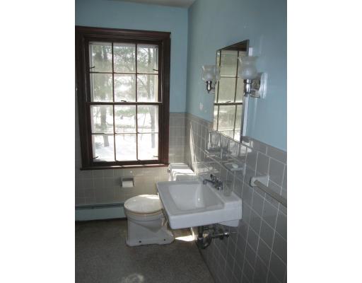 68 Hudson Road Sudbury, MA 01776 - Photo 8 of 12 Gallery Image 8