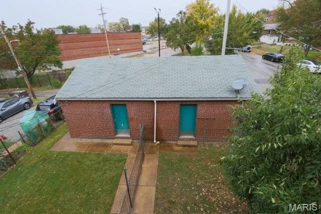 $825 | 3201 Utah Street, St. Louis, MO 63118