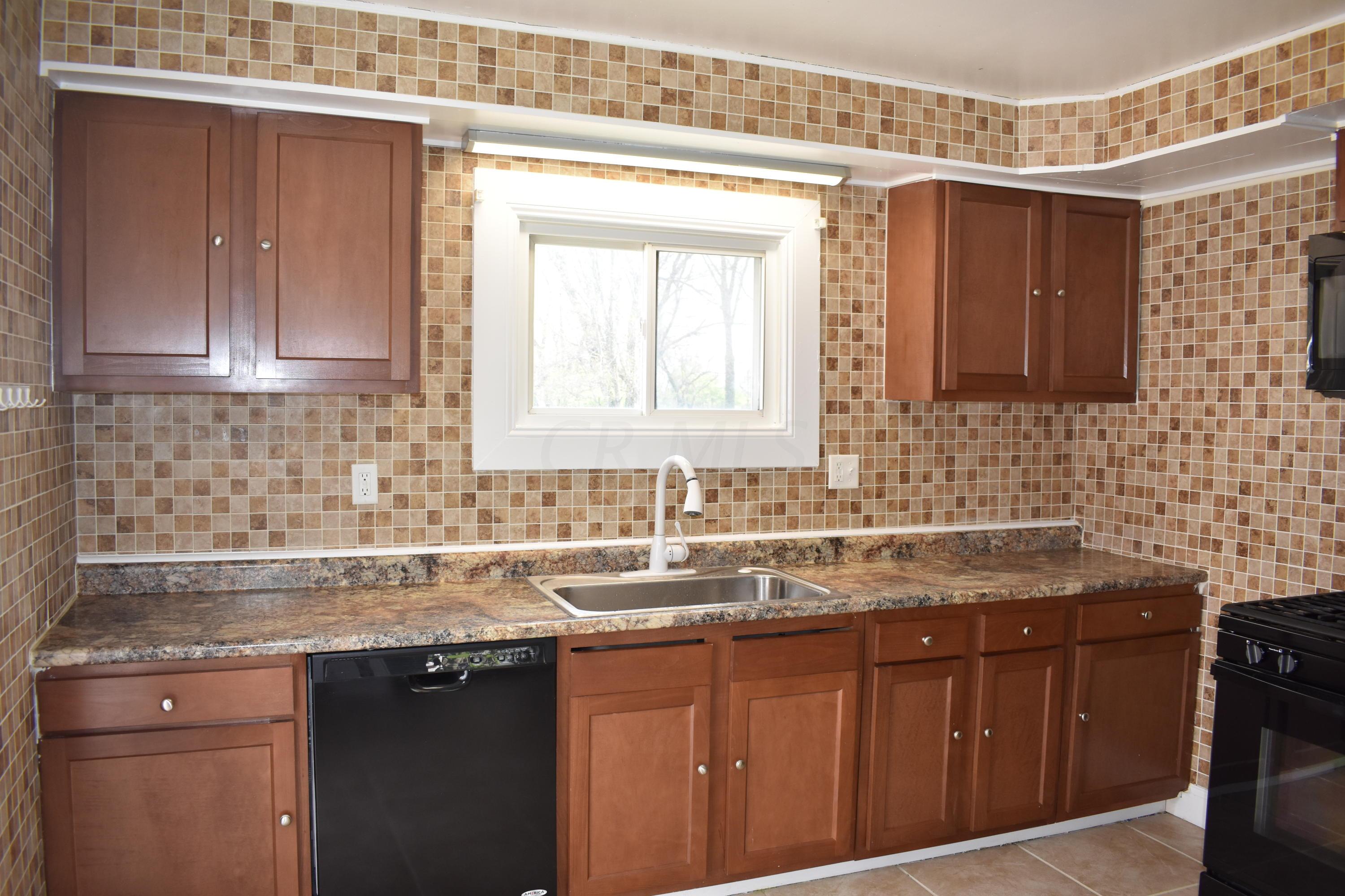 1205 Evergreen Road Columbus, OH 43207 - Photo 5 of 24 Gallery Image 5