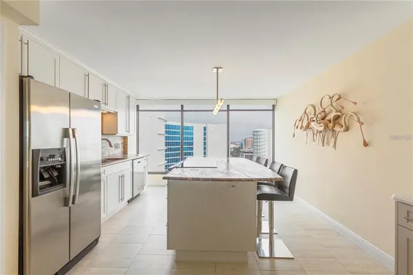 $6,000 | 440 South Gulfview Boulevard, Unit 1705, Clearwater Beach, FL 33767