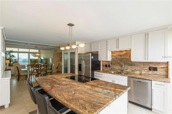 $6,000 | 440 South Gulfview Boulevard, Unit 1705, Clearwater Beach, FL 33767