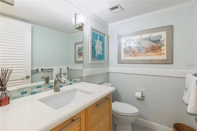 $6,000 | 440 South Gulfview Boulevard, Unit 1705, Clearwater Beach, FL 33767