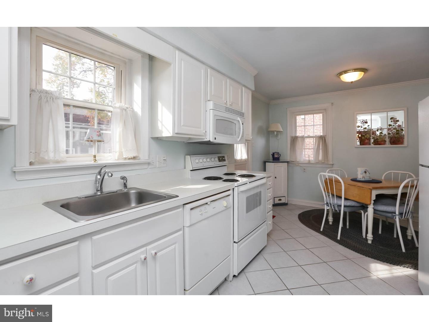 414 Upland Road Havertown, PA 19083 - Photo 12 of 25