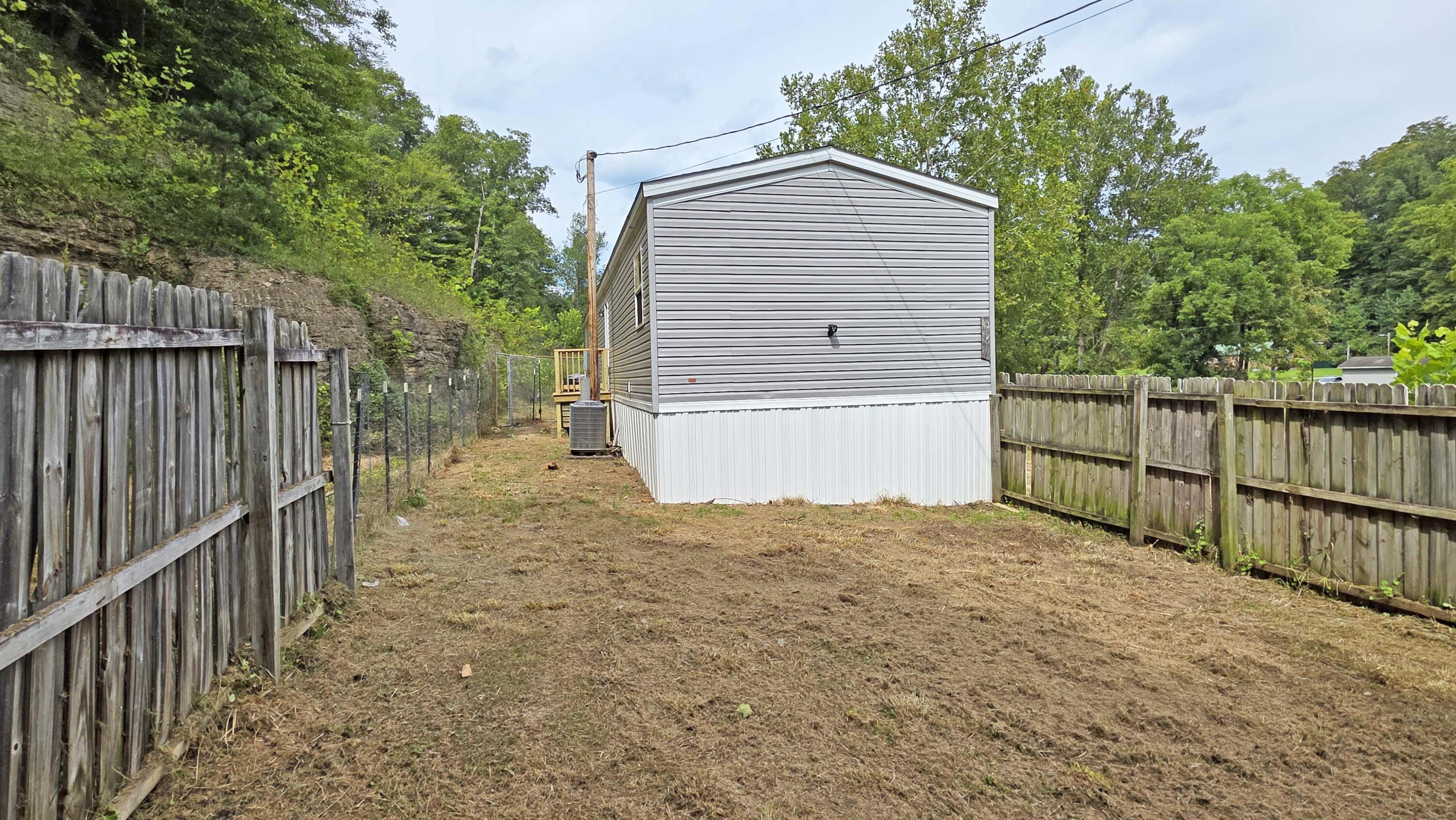 112 McKenzie Branch Road Flatgap, KY 41219 - Photo 25 of 33 41