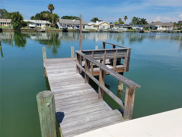 a view of a lake with houses