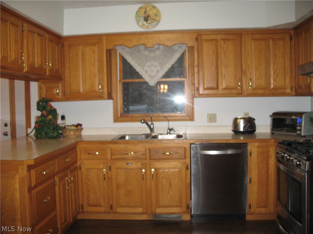 1339 Deer Hill Road Dennison, OH 44621 - Photo 3 of 25 Gallery Image 3