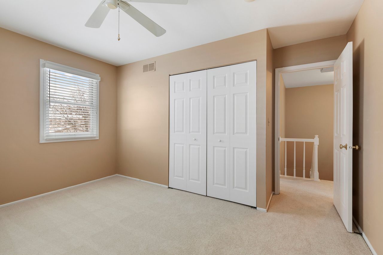 681 Randi Lane Hoffman Estates, IL 60169 - Photo 19 of 33 a view of an empty room with a window