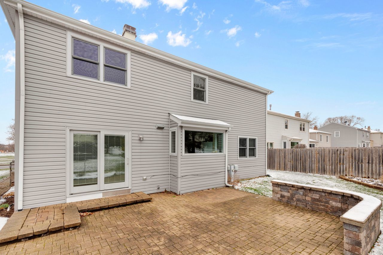 681 Randi Lane Hoffman Estates, IL 60169 - Photo 31 of 33 a view of a house with a roof deck