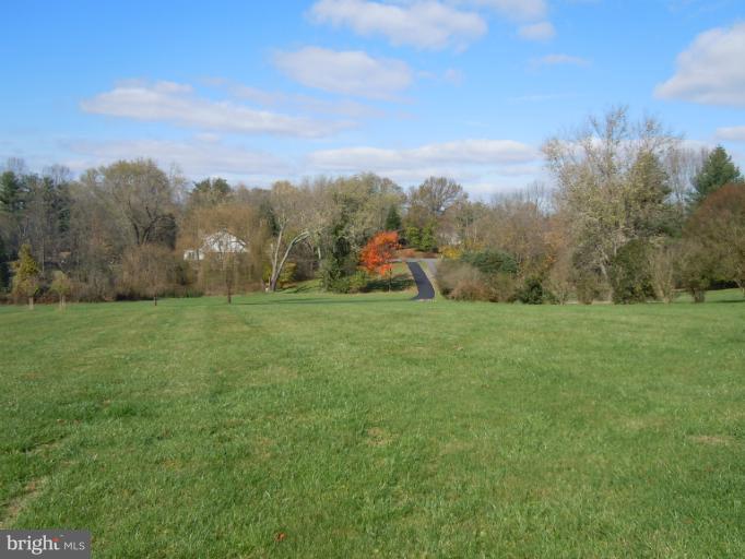 1112 Hawlings Road Brookeville, MD 20833 - Photo 14 of 30 View