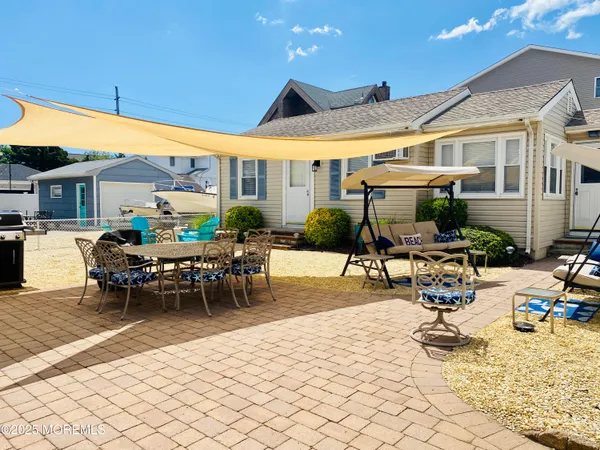 $4,500 | 118 Guyer Avenue, Unit FRONT & REAR COMBINED, Lavallette, NJ 08735