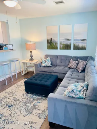 $4,500 | 118 Guyer Avenue, Unit FRONT & REAR COMBINED, Lavallette, NJ 08735