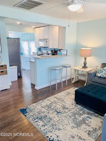 $4,500 | 118 Guyer Avenue, Unit FRONT & REAR COMBINED, Lavallette, NJ 08735