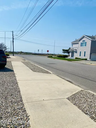 $4,500 | 118 Guyer Avenue, Unit FRONT & REAR COMBINED, Lavallette, NJ 08735