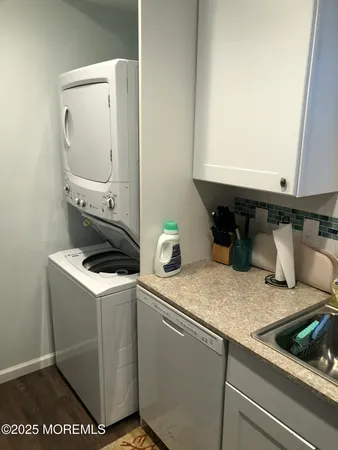 $4,500 | 118 Guyer Avenue, Unit FRONT & REAR COMBINED, Lavallette, NJ 08735