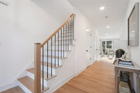 $799,900 | 2040 Crompond Road, Unit 8, Yorktown Heights, NY 10598
