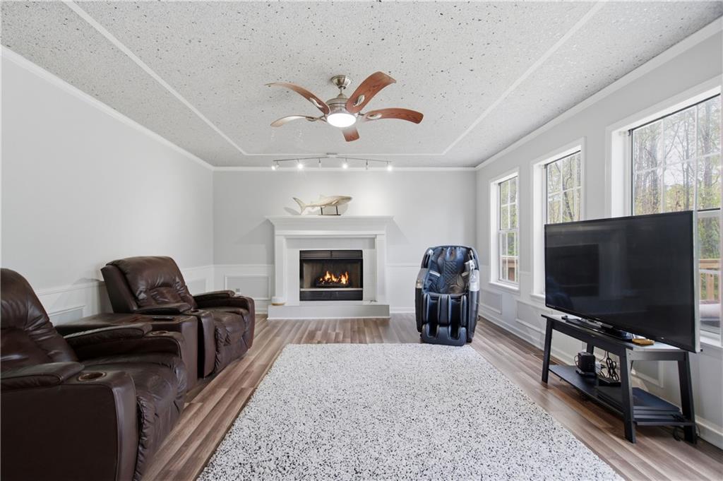 145 Shadybrook Lane Southwest Atlanta, GA 30331 - Photo 17 of 54