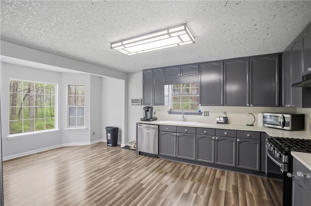 145 Shadybrook Lane Southwest Atlanta, GA 30331 - Photo 27 of 54