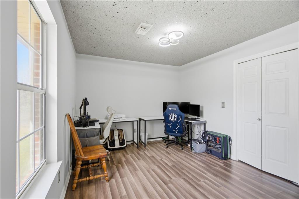 145 Shadybrook Lane Southwest Atlanta, GA 30331 - Photo 31 of 54