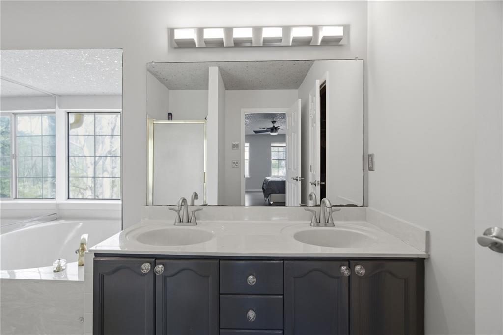 145 Shadybrook Lane Southwest Atlanta, GA 30331 - Photo 33 of 54