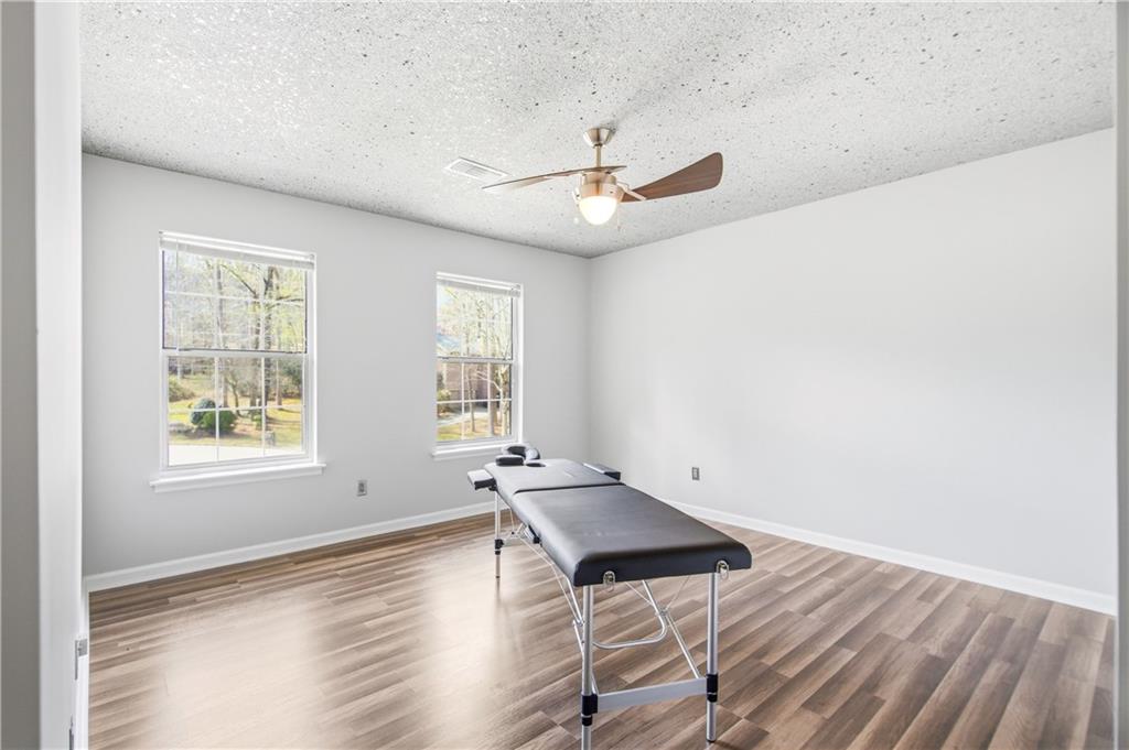 145 Shadybrook Lane Southwest Atlanta, GA 30331 - Photo 36 of 54