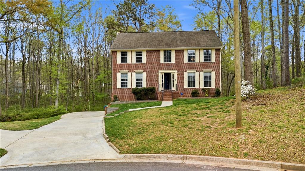 145 Shadybrook Lane Southwest Atlanta, GA 30331 - Photo 4 of 54