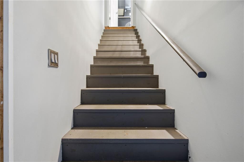 145 Shadybrook Lane Southwest Atlanta, GA 30331 - Photo 46 of 54