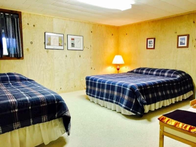 4522 West Fox Farm Road Manistee, MI 49660 - Photo 16 of 31 Bedroom 3