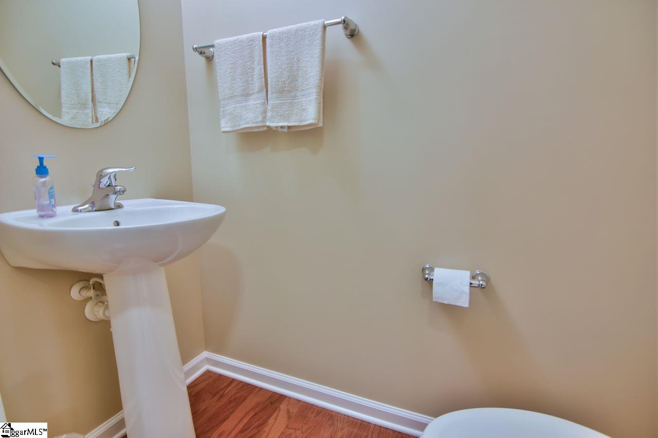 118 Awendaw Way Greenville, SC 29607 - Photo 5 of 27 Gallery Image 5