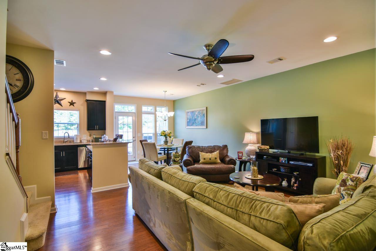 118 Awendaw Way Greenville, SC 29607 - Photo 6 of 27 Gallery Image 6
