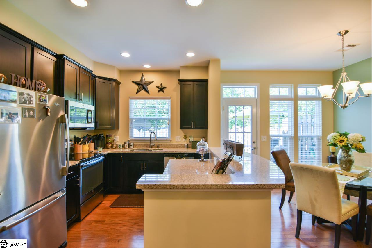 118 Awendaw Way Greenville, SC 29607 - Photo 9 of 27 Gallery Image 9