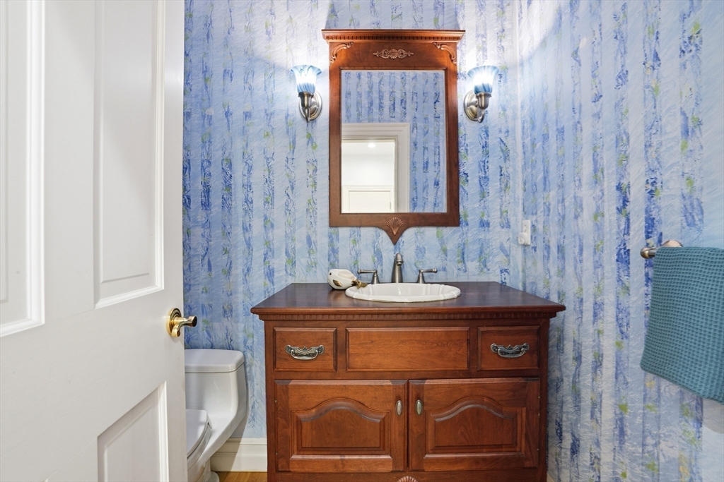 72 Indian Cove Road Marion, MA 02738 - Photo 19 of 40