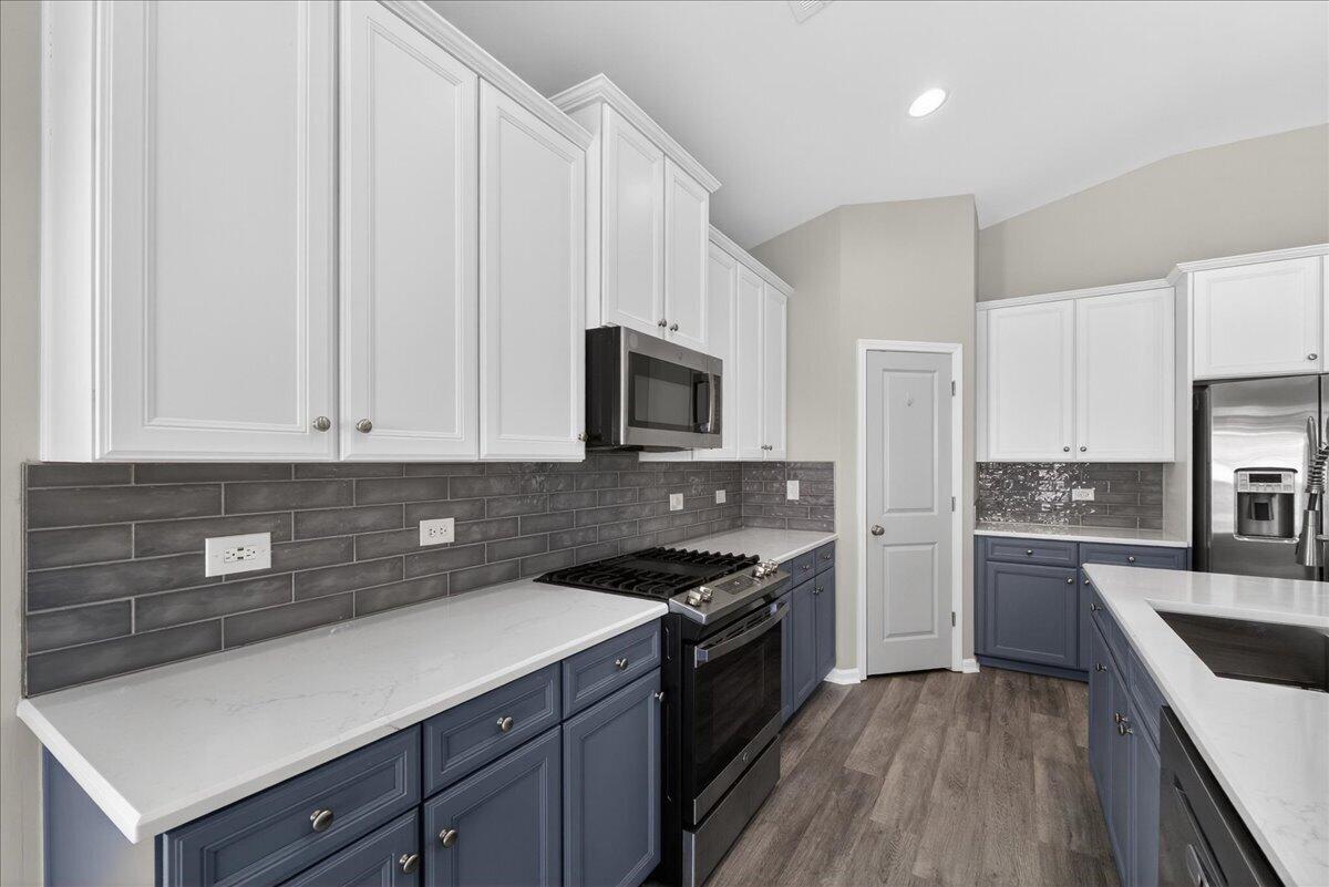 1902 Wild Indigo Way Hanahan, SC 29410 - Photo 16 of 50 16