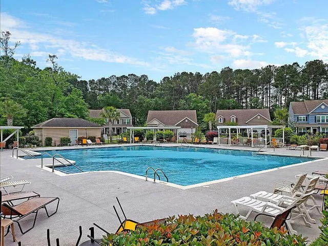 $644,000 | 1902 Wild Indigo Way, Hanahan, SC 29410