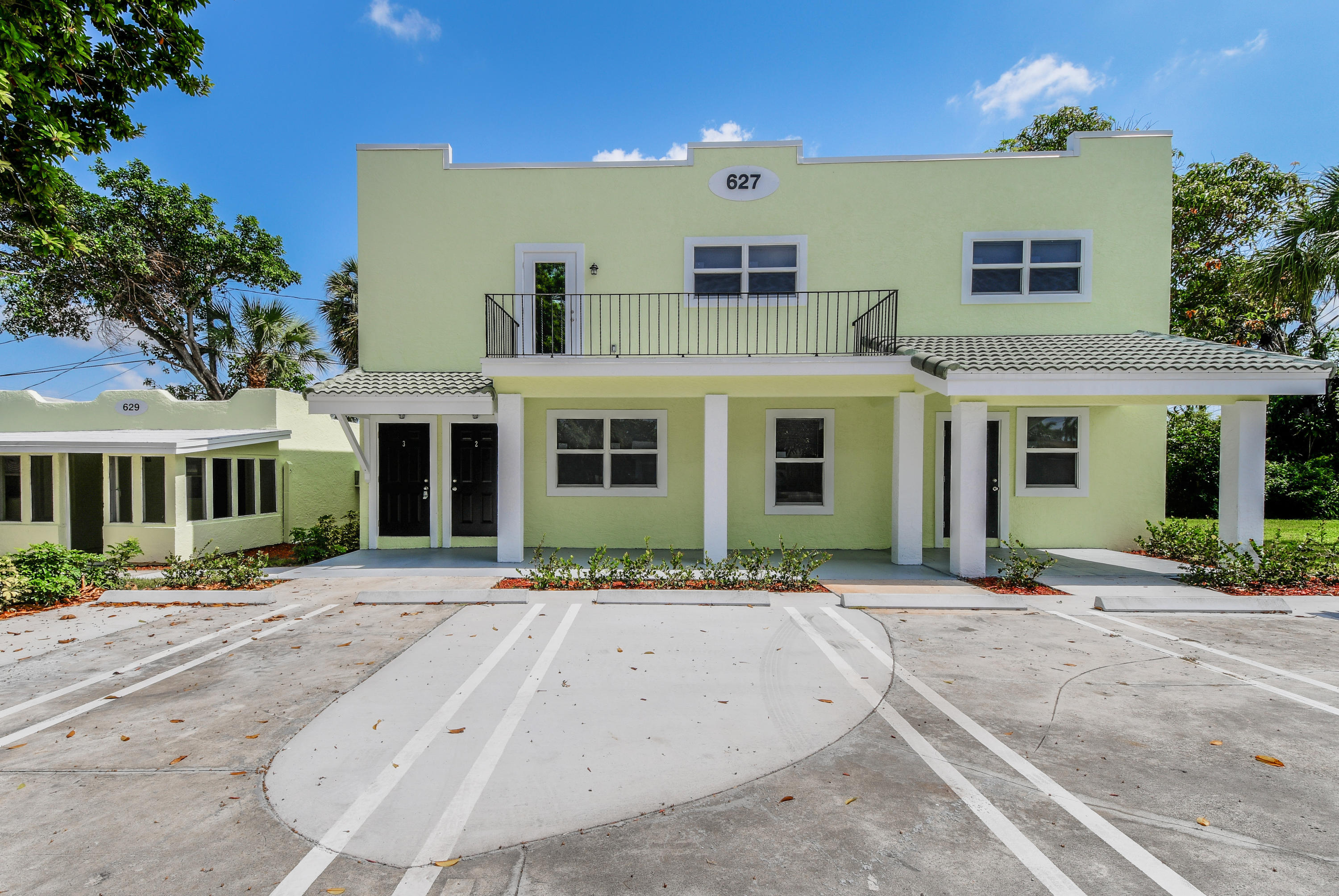 627 Bunker Road West Palm Beach, FL 33405 - Photo 2 of 15 Pic-2