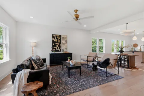$825,000 | 3819 B Edwards Avenue, Nashville, TN 37216