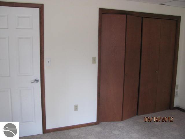 8391 East Fouch Road Traverse City, MI 49684 - Photo 15 of 25 1734128-14.JPG