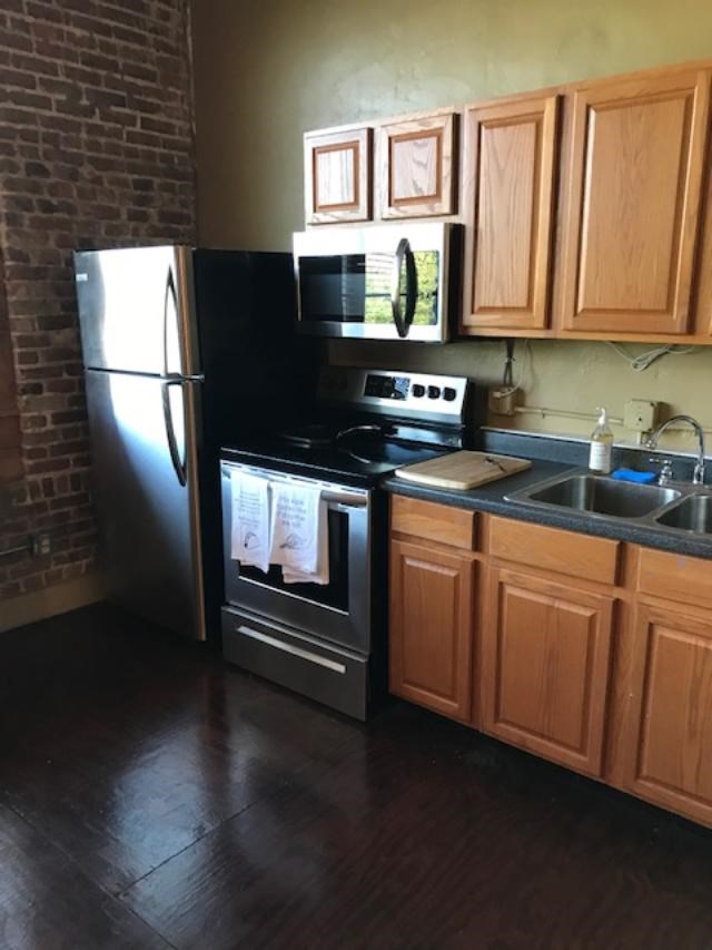 1106 Broadway, Unit 1106A Columbus, GA 31901 - Photo 7 of 13 Kitchen